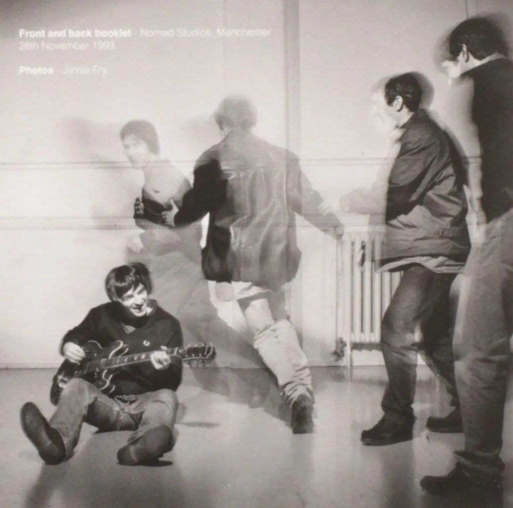Definitely Maybe [Audio CD]